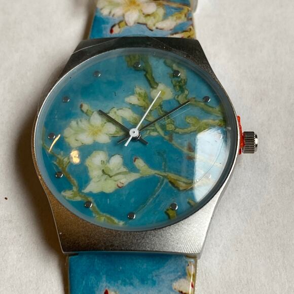 Vincent Van Gogh Museum Amsterdam Watch blossoms main image 4